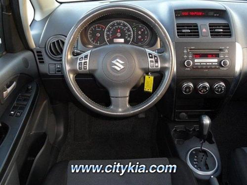 Suzuki SX4 Sedan 2008 photo 4