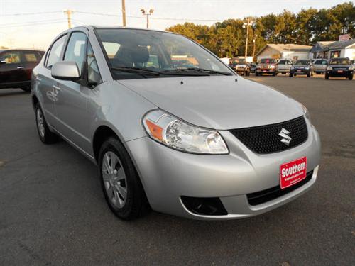 Suzuki SX4 Sedan 2010 photo 5