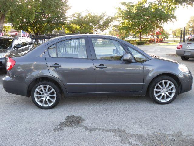 Suzuki SX4 Sedan 2011 photo 5