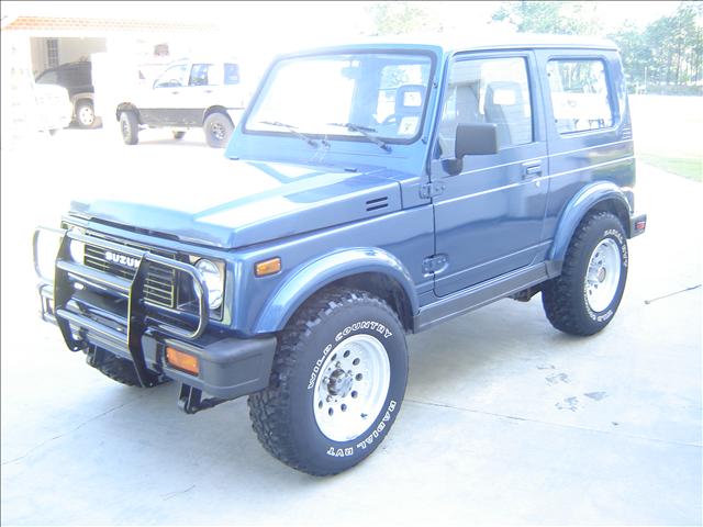 Suzuki Samurai 1988 photo 2