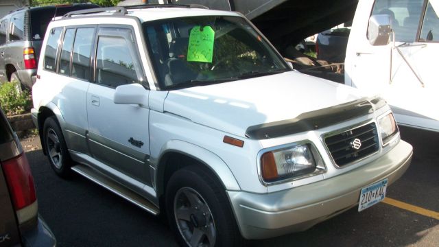 Suzuki Sidekick 1997 photo 1