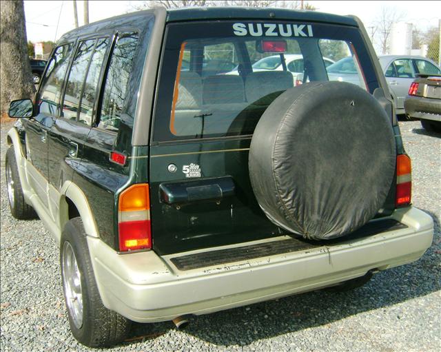 Suzuki Sidekick 1998 photo 1