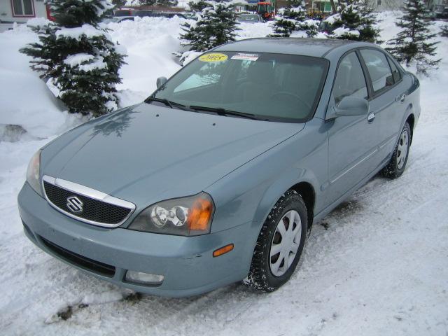 Suzuki Verona XR Sedan