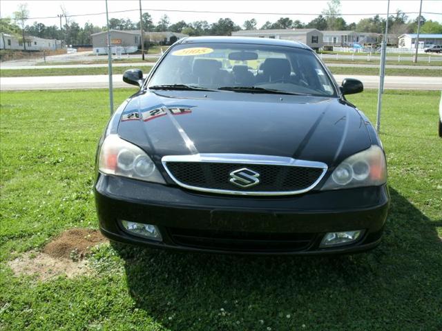 Suzuki Verona XR Sedan