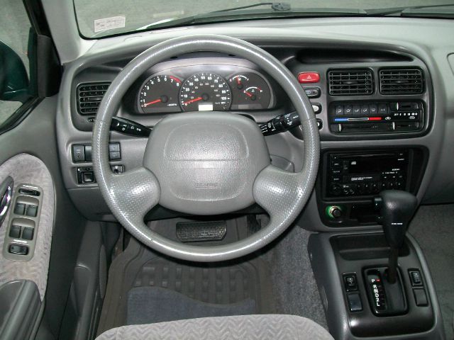 Suzuki XL-7 2001 photo 7