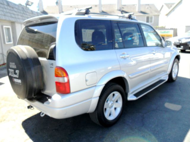 Suzuki XL-7 2001 photo 12