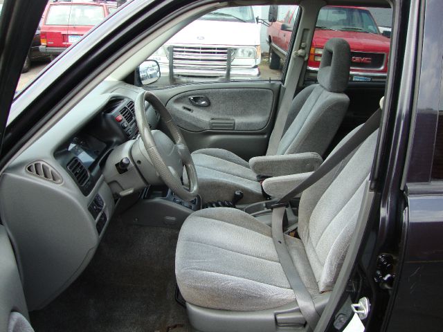 Suzuki XL-7 2002 photo 1