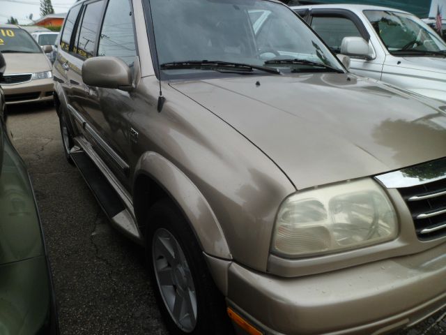 Suzuki XL-7 2003 photo 4