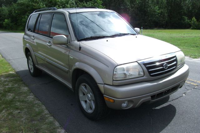 Suzuki XL-7 2003 photo 3