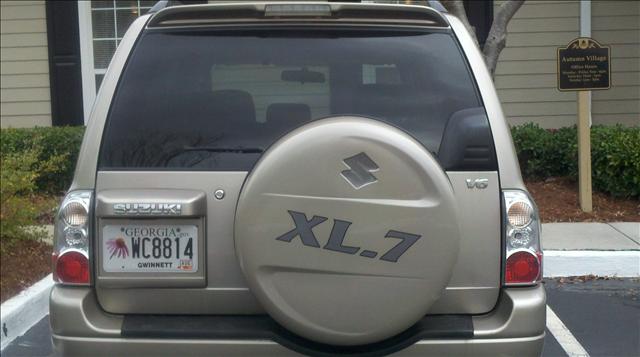 Suzuki XL-7 2004 photo 3