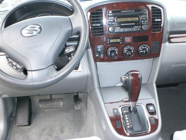 Suzuki XL-7 2005 photo 5