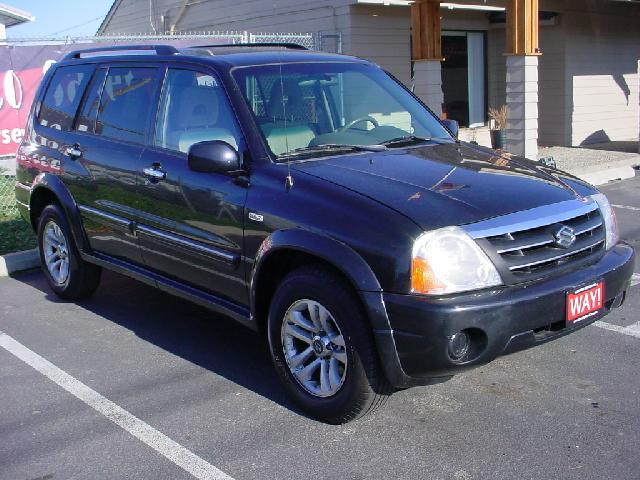 Suzuki XL-7 2006 photo 1