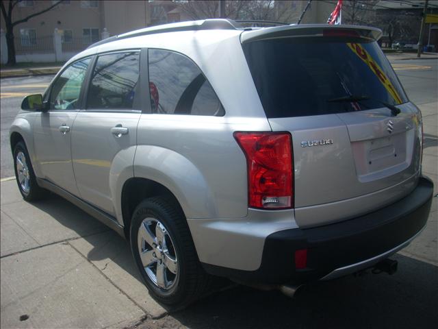 Suzuki XL-7 2007 photo 3