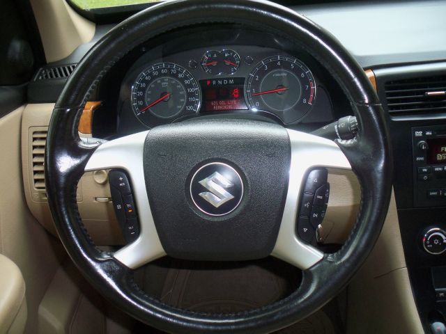 Suzuki XL-7 2007 photo 2