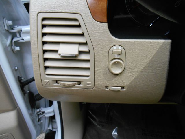 Suzuki XL-7 2007 photo 49