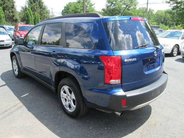 Suzuki XL-7 325ci Sport Pkg SUV