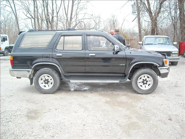 Toyota 4Runner SLT 25 Sport Utility