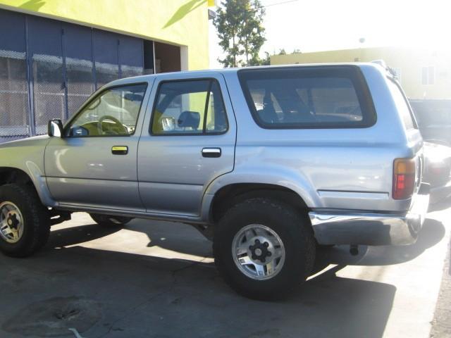 Toyota 4Runner 1995 photo 2