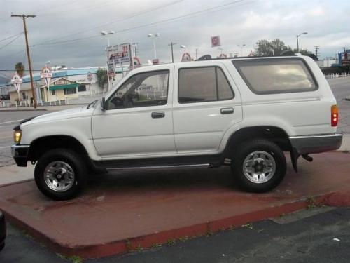 Toyota 4Runner 1995 photo 2