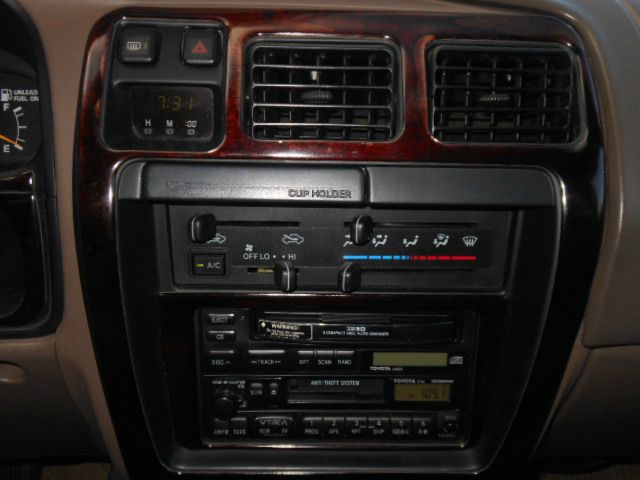 Toyota 4Runner 1997 photo 14