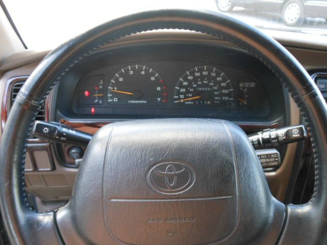 Toyota 4Runner 1997 photo 9