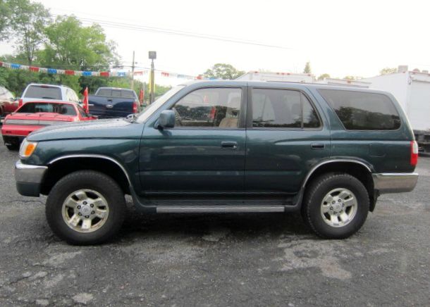 Toyota 4Runner 1997 photo 2