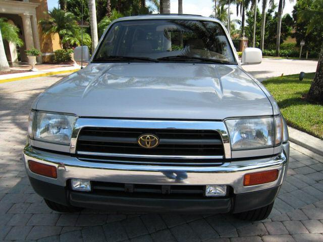 Toyota 4Runner 1997 photo 1