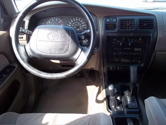 Toyota 4Runner 1997 photo 13