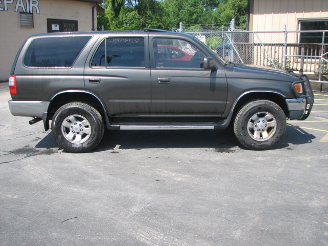 Toyota 4Runner 1997 photo 1