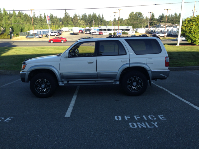 Toyota 4Runner 1997 photo 2