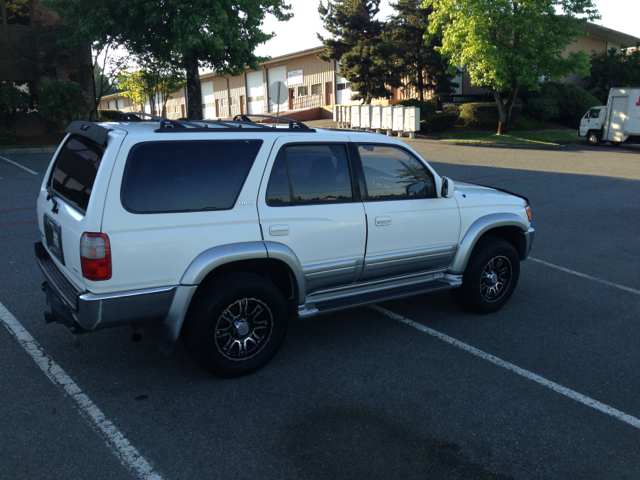 Toyota 4Runner 1997 photo 3