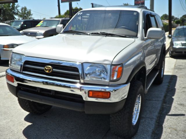 Toyota 4Runner 1997 photo 2