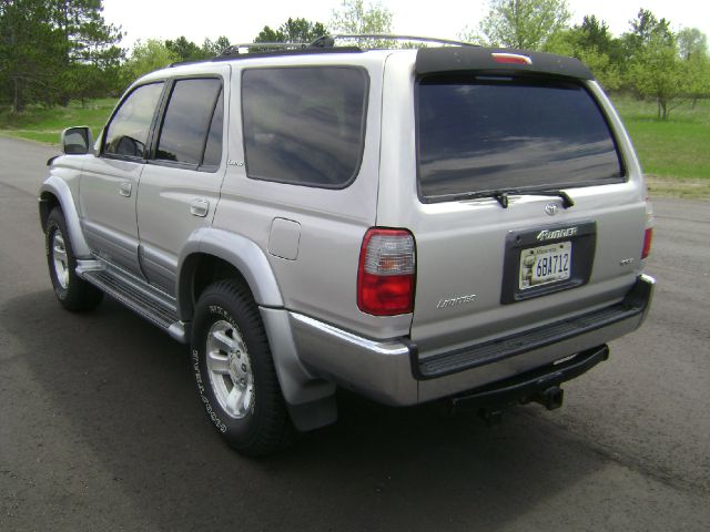 Toyota 4Runner 1998 photo 1