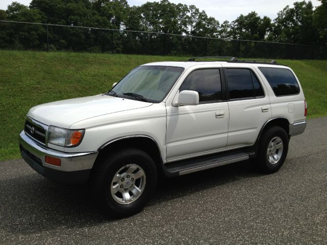 Toyota 4Runner 1998 photo 3