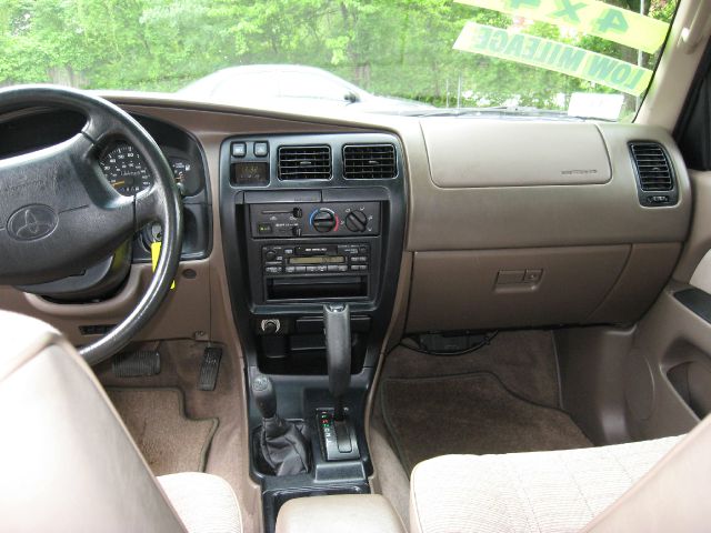 Toyota 4Runner 1998 photo 12