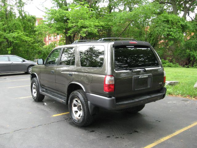 Toyota 4Runner 1998 photo 7