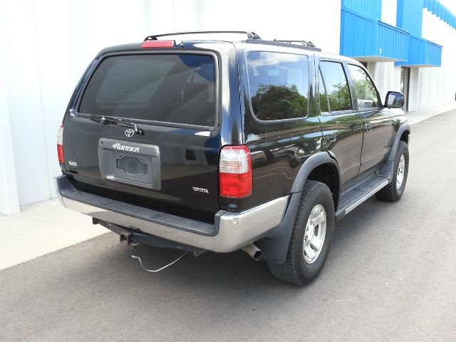 Toyota 4Runner 1998 photo 1