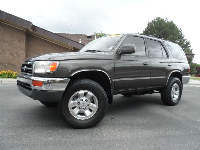 Toyota 4Runner I Limited SUV