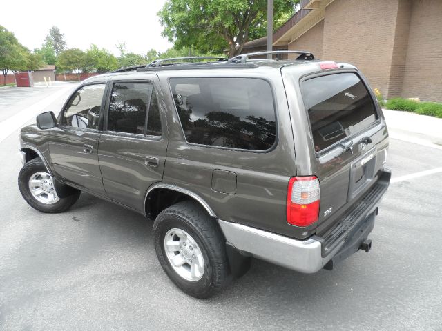 Toyota 4Runner 1998 photo 2