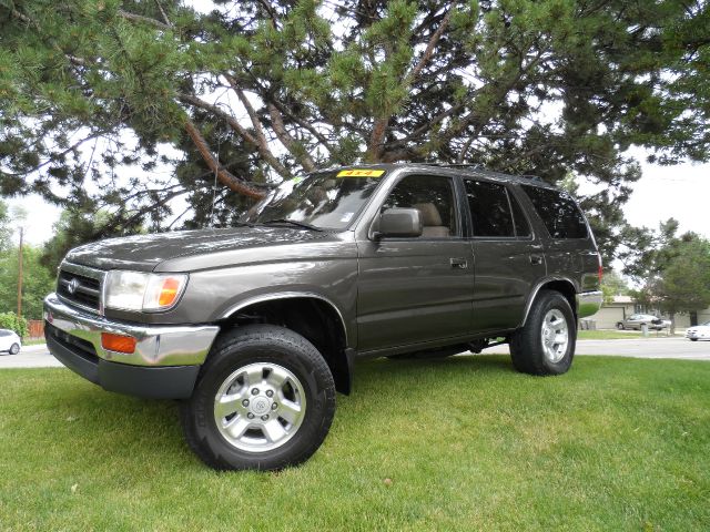 Toyota 4Runner 1998 photo 3