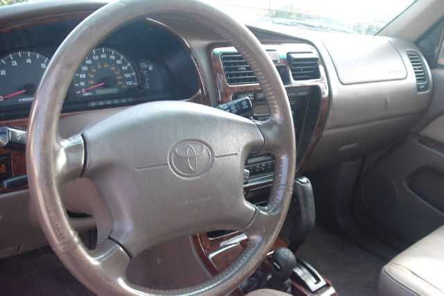 Toyota 4Runner 1999 photo 19