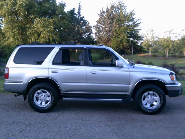 Toyota 4Runner 1999 photo 1