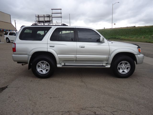 Toyota 4Runner 1999 photo 1