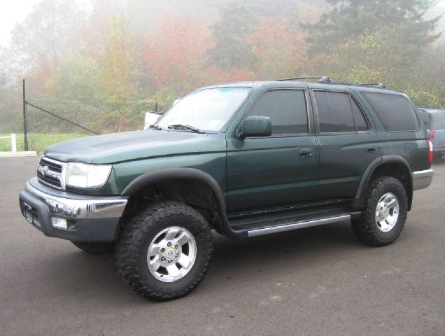 Toyota 4Runner 1999 photo 3