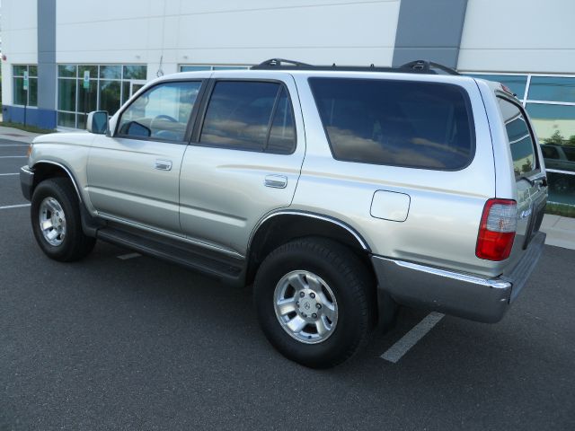 Toyota 4Runner 1999 photo 4