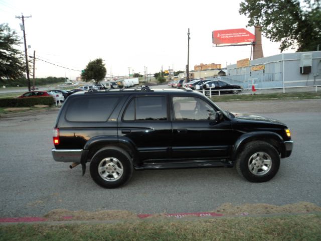 Toyota 4Runner 1999 photo 1