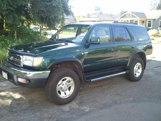 Toyota 4Runner I Limited SUV