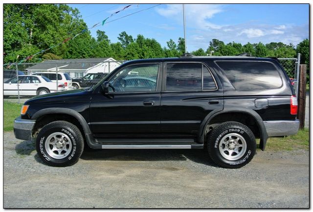 Toyota 4Runner 1999 photo 3