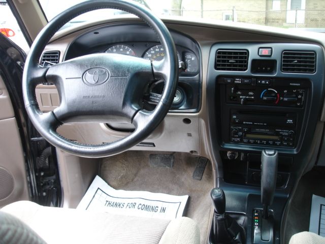 Toyota 4Runner 1999 photo 27