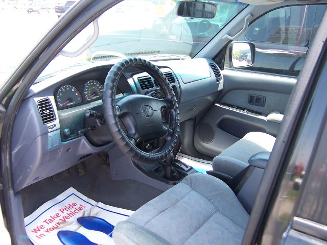 Toyota 4Runner 1999 photo 1